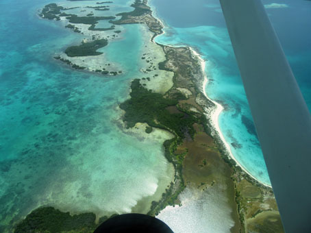 Атолл Остров Длинный (Isla Larga).
