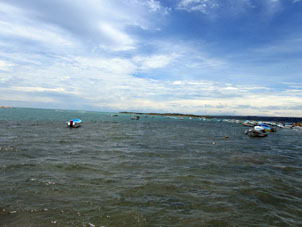 Плывём в лодке по Карибскому морю.