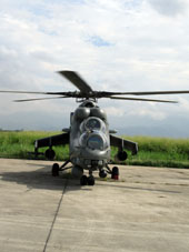 Вертолёт Ми-35М на авиабазе "Эль Либертадор" в Маракае.