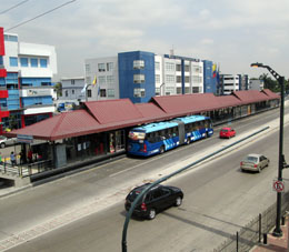 Гуаякильское метро работает на автобусной тяге.