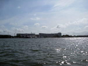 Тукакас с моря.