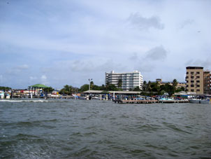 Тукакас с моря.