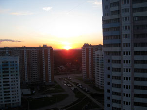 Vista desde mi ventana durante la salida del Sol.