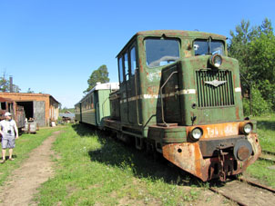 Tren para ferroviario estrecho.