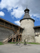 Torre Kutekroma (Rincón del núcleo del alcázar).