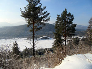 Vista desde montañas Sayany al valle Bábik.