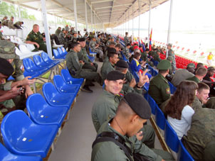 Venezolanos libres de competiciones están en la tribuna. Entre ellos, Alí Daniel Zambrano quien manejará el 5 de agosto.