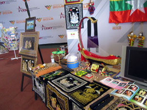 Exposición de Myanmar.