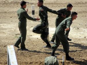 El momento del cambio de las tripulaciones.
