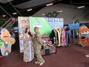 Exposición de Uzbequistán.