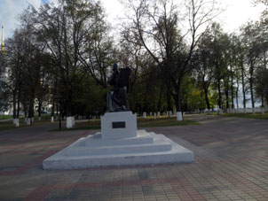 Monumento al imaginero Andrey Rubliov.