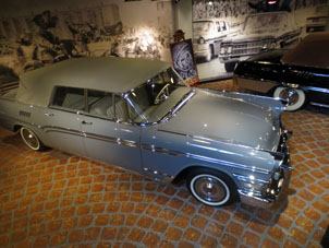 ZIL 111B (URSS 1960-1962).