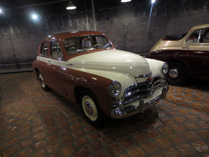 GAZ M-20 "Pobeda" (URSS 1946-1958).
