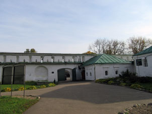 Kremlin (alcázar) de Aleksándrovskaya slobodá por dentro.