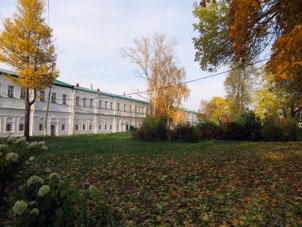 Kremlin (alcázar) de Aleksándrovskaya slobodá por dentro.