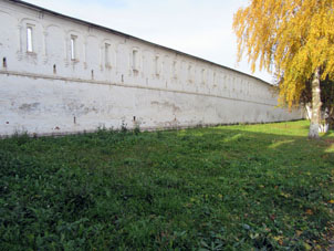 Kremlin (alcázar) de Aleksándrovskaya slobodá por fuera.