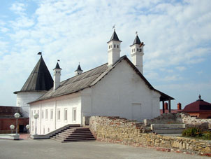Territorio dentro del Kremlin (alcázar) de Kazáñ