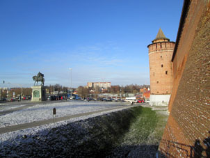 Torre Marinkina y muralla del Kremlin (alcázar) de Kolomna.