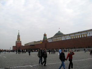 Plaza Roja es la mayor de Mosc&uacute; y de toda Rusia.