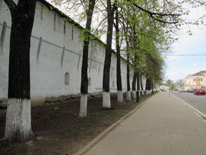 Muralla del kremlin desde la ciudad de Rostov.