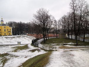 Vista desde el terraplén del Kremlin de Ryazáñ.