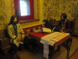 Museo histórico-etnográfico dentro de un palacio del alcázar de Ryazáñ.