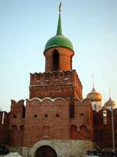 Una torre del Kremlin (alcázar) de Tula.