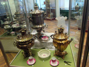 Exposición en el Museo de Samovar en el Kremlin (Alcázar) de Tula.
