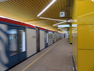 Estación Filátov lug de la línea Sokólnicheskaya del Metro de Moscú