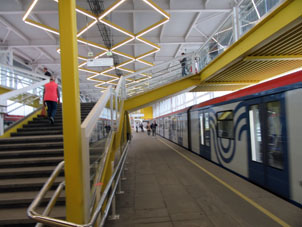 Estación Filátov lug de la línea Sokólnicheskaya del Metro de Moscú