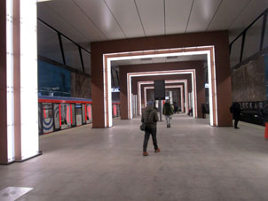 Estación Akademícheskaya (Академическая) de la línea Tróitskaya del Metro de Moscú