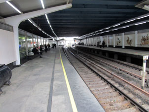 Estación Kutúzovskaya (Кутузовская) de la línea Filióvskaya del Metro de Moscú