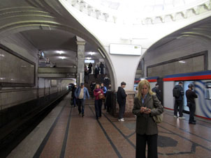 Estación Sókol (Сокол) de la línea Zamoskvorétskaya del Metro de Moscú.